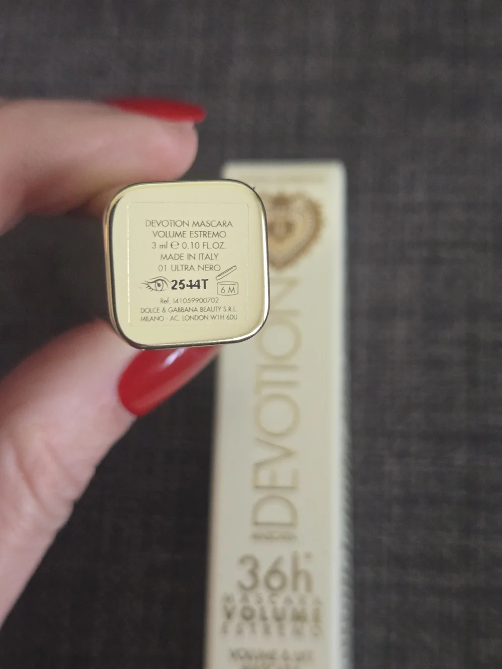 Dolce & Gabbana Metallic Gold 36 Hour Volume And Lift Extremo Mascara